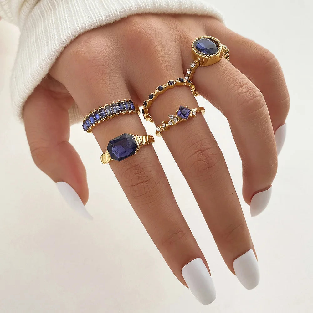 New Fashion Trend Unique Design Light Luxury Retro Blue Crystal Ring 5 Pieces Ring Female Jewelry Party Premium Gift Wholesale