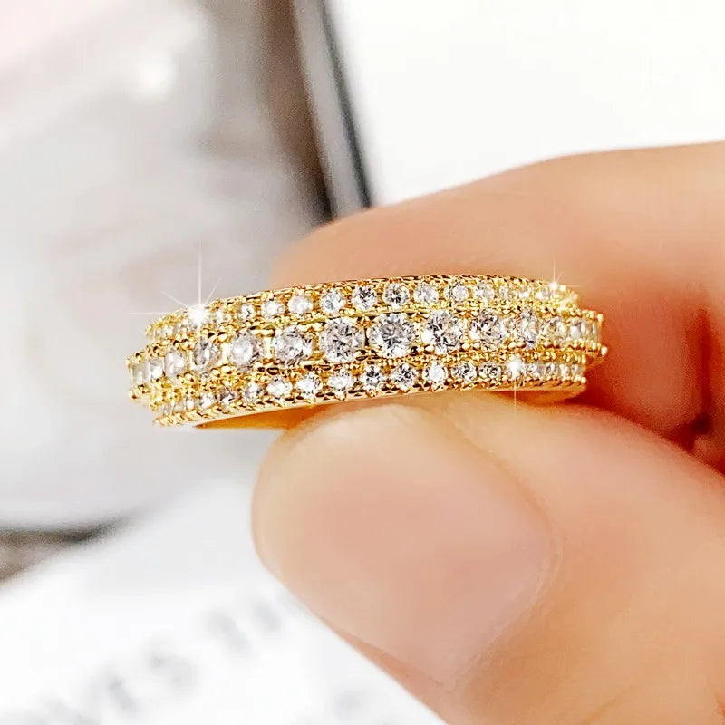 Huitan High Quality Engagement Rings for Lover Sparkling Cubic Zirconia Eternity Promise Rings Bling Bling Women Classic Jewelry