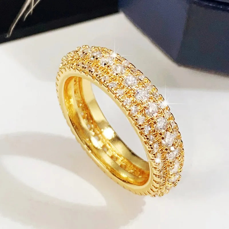 Huitan High Quality Engagement Rings for Lover Sparkling Cubic Zirconia Eternity Promise Rings Bling Bling Women Classic Jewelry