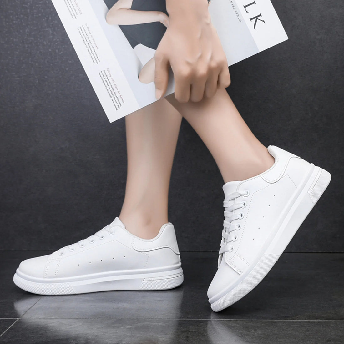 New fashion Women white shoes Plate Shoes Sneakers Casual Shoes Skateboarding shoes Women Tennis Shoes